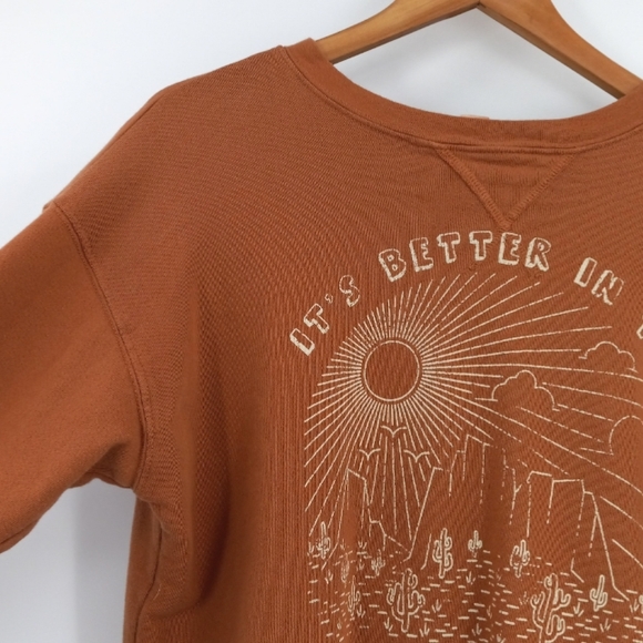 *SOLD* LOVE VINTAGE It's Better In The Desert Raw Rolled Hem Cropped Sweatshirt - Picture 5 of 10